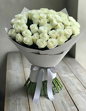 Букет 35 Белых роз в Луговой