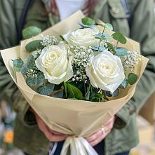 Букет цветов из:  Розы в Луговой