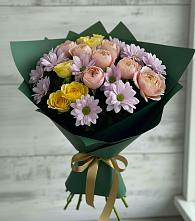 Букет цветов из:  Хризантемы и Розы в Луговой