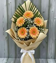 Букет цветов из:  Герберы в Луговой